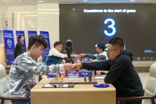 欧美成人久久久免费播放