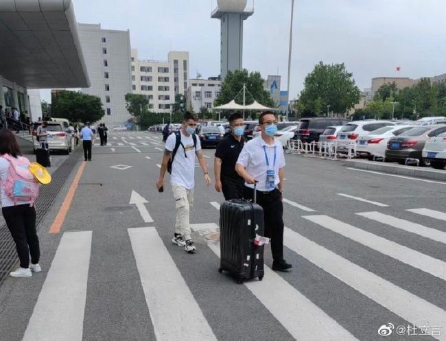 免费精品美女久久久久久久久久