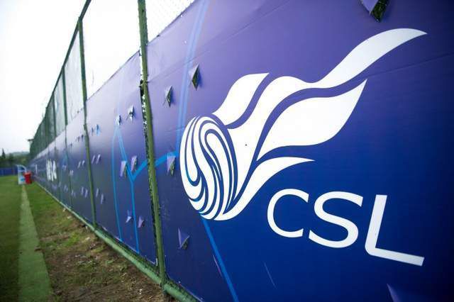 国产极品美女到高潮白丝漫画里