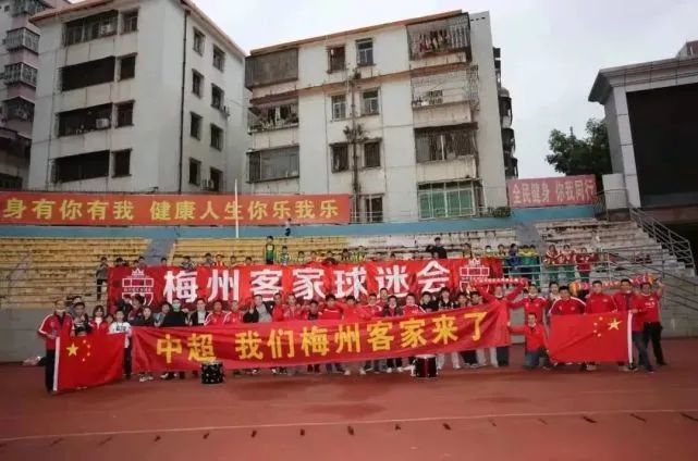 亚洲综合国产一区二区三区
